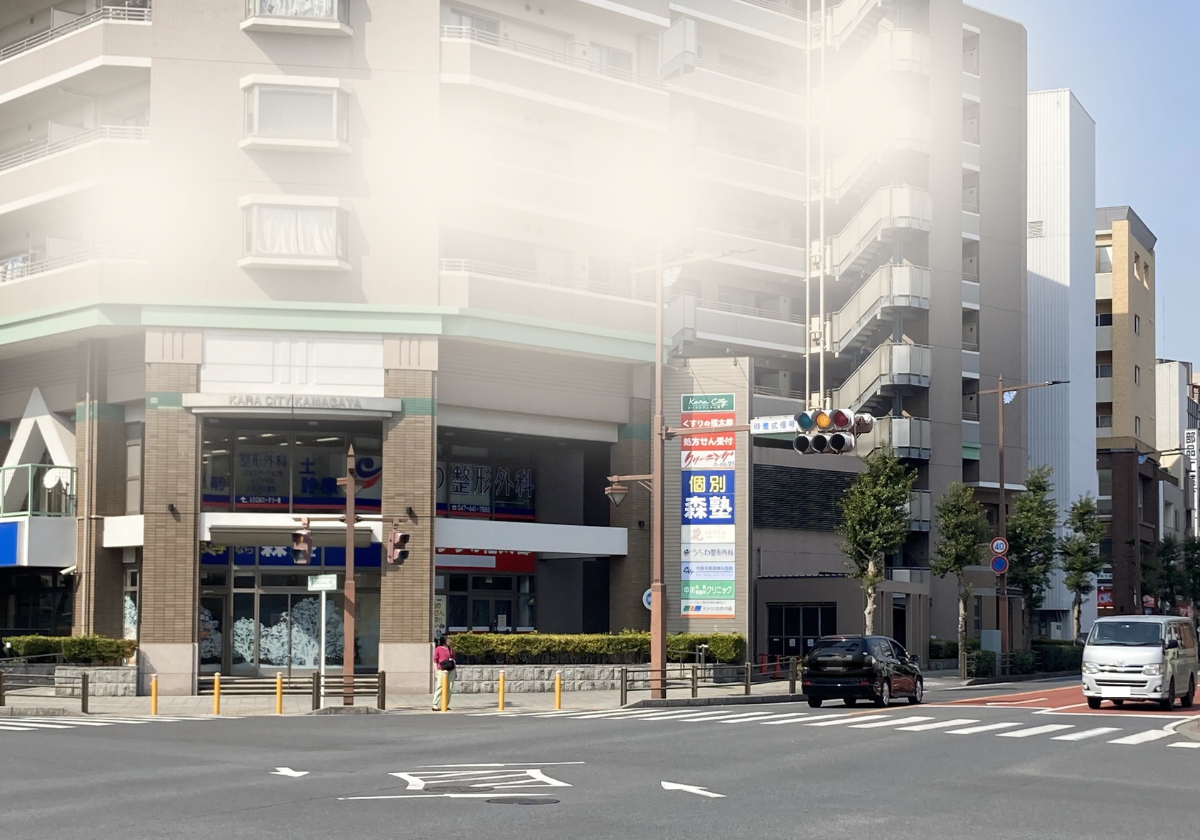 鎌ケ谷駅前東口交差点の信号
