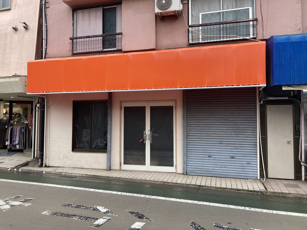 鎌ヶ谷駅西口近くの店舗