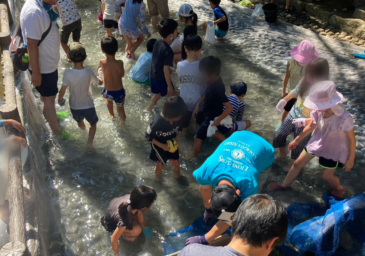 鮎・ニジマスつかみどり大会