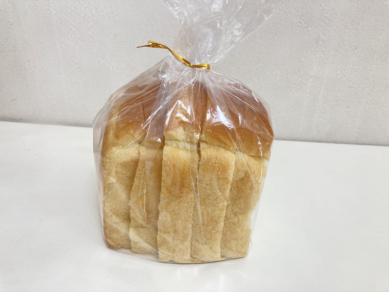 麦のアトリエai　ハイマウント山型食パン
