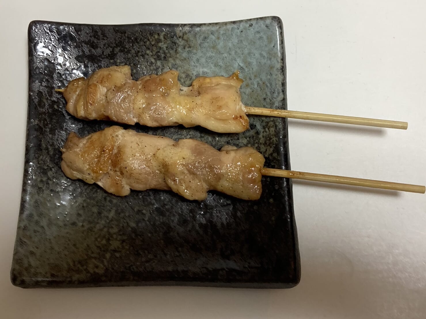 焼き鳥風仁のもも串塩