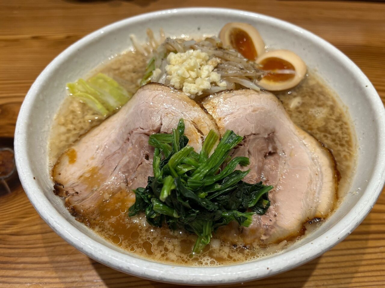 デカ盛りラーメン