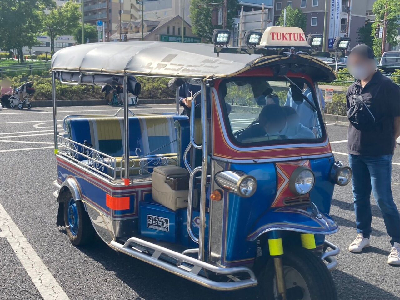 トゥクトゥク