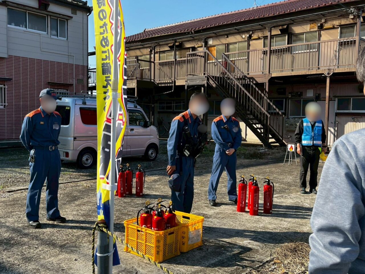 水消火器を使った訓練