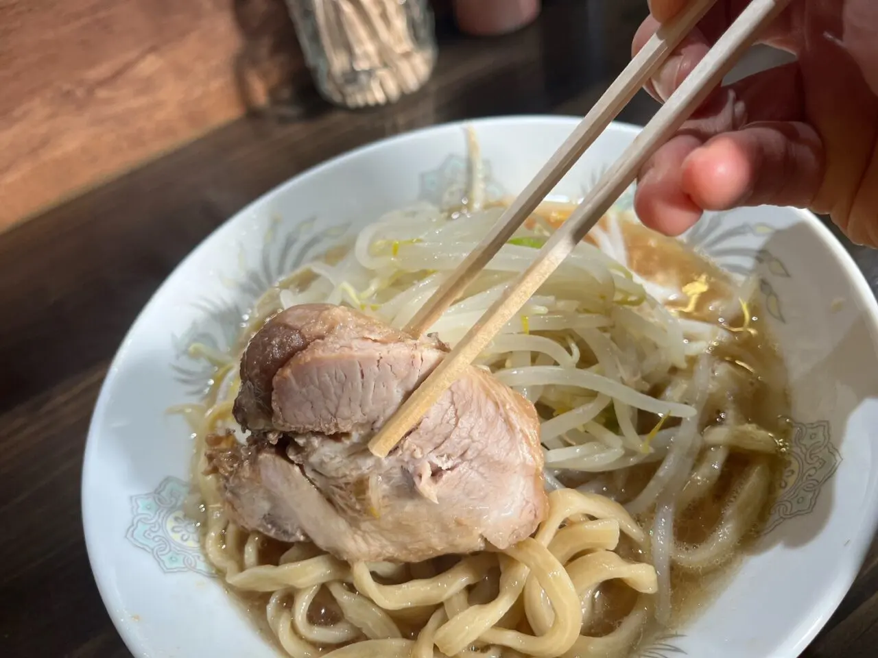 ずっしり重い豚一枚