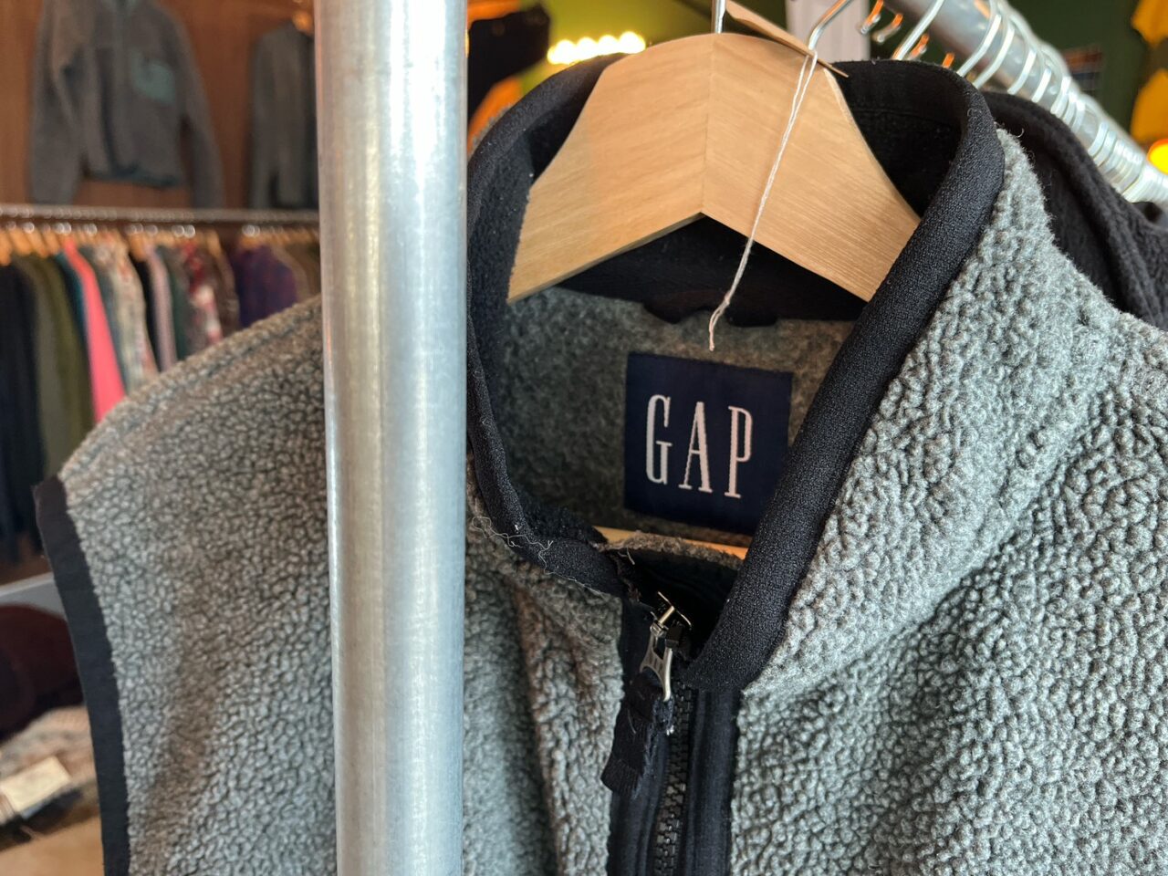 古着の楽しみ、ロゴ